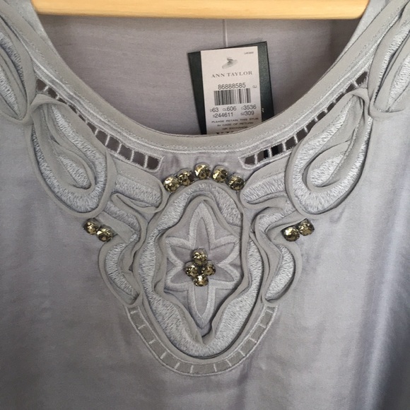 Ann Taylor jeweled shell top XXSP - Picture 3 of 3